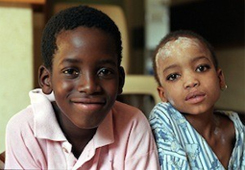 Children with TB in South Africa ©WHO/TBP/Gary Hampton