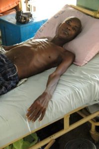 A patient with HIV and TB in hospital in Nigeria © DAHW